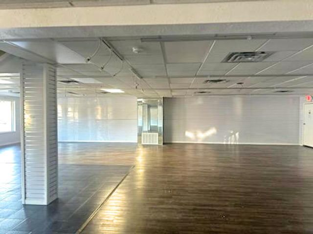 9539 W US-98 Highway, Miramar Beach, FL 32550