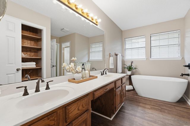212 Red River, Sherwood, AR 72120