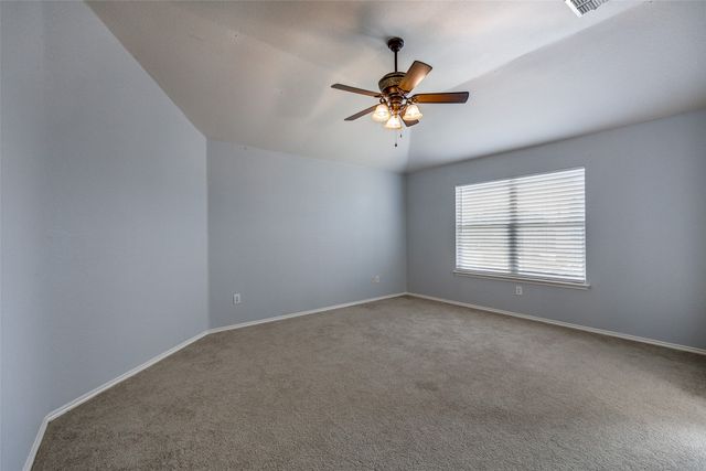 1011 Stonebrook Drive, Grand Prairie, TX 75052