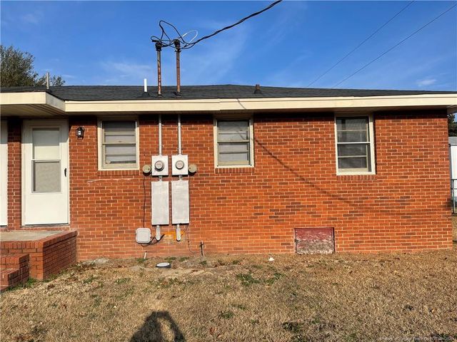 1725 Cumberland Drive, Fayetteville, NC 28311