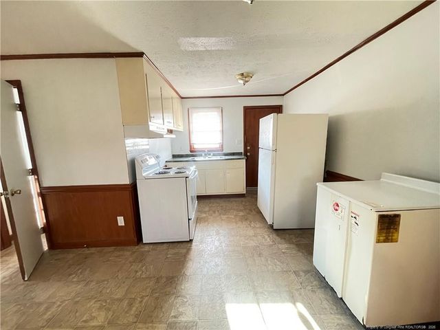 1725 Cumberland Drive, Fayetteville, NC 28311