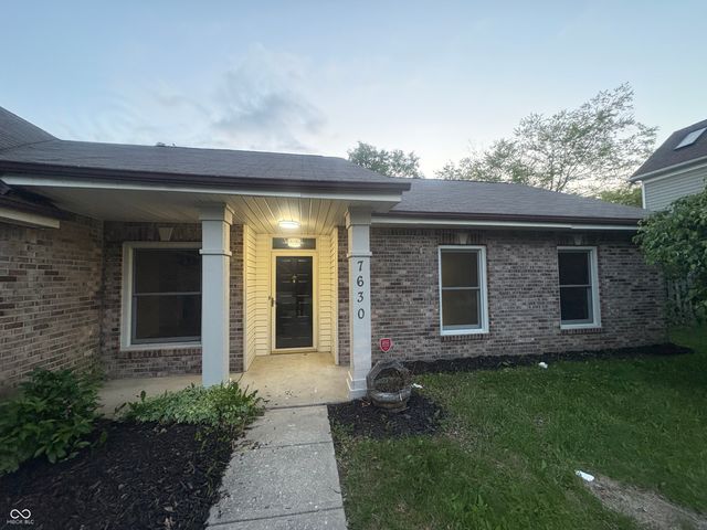 7630 Lippincott Way, Indianapolis, IN 46268