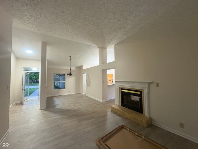 7630 Lippincott Way, Indianapolis, IN 46268