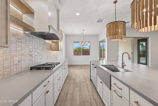 7331 W LISBON Lane, Peoria, AZ 85381