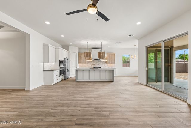 7331 W LISBON Lane, Peoria, AZ 85381