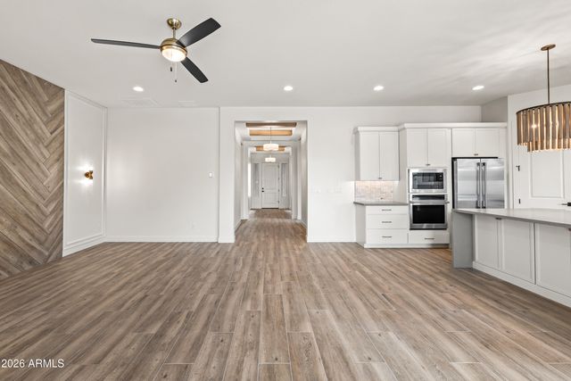 7331 W LISBON Lane, Peoria, AZ 85381
