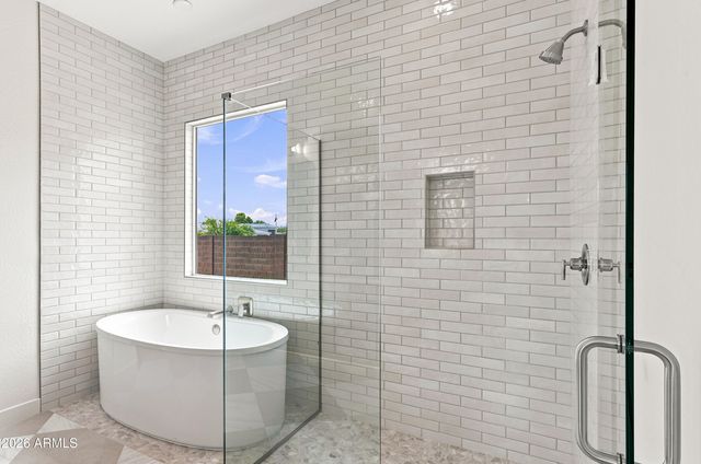 7331 W LISBON Lane, Peoria, AZ 85381