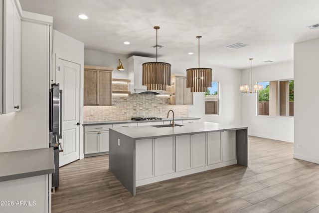 7331 W LISBON Lane, Peoria, AZ 85381