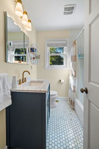 1342 Cardinal Ave, Nashville, TN 37216