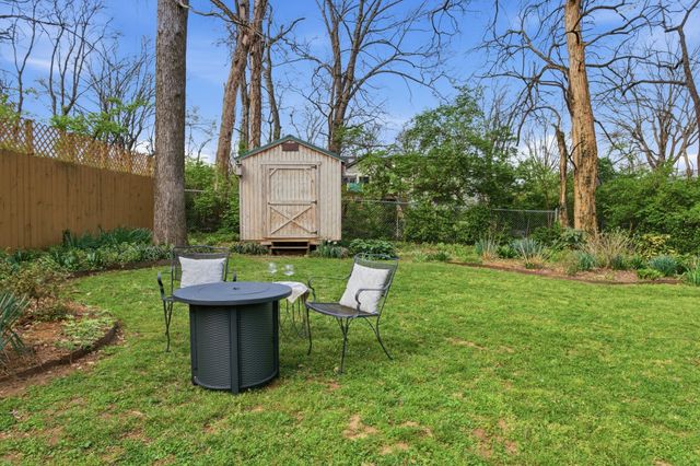 1342 Cardinal Ave, Nashville, TN 37216