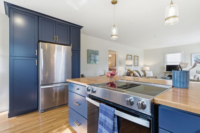 1342 Cardinal Ave, Nashville, TN 37216