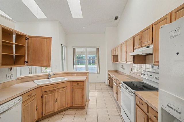 4716 SPANIEL STREET, Orlando, FL 32818