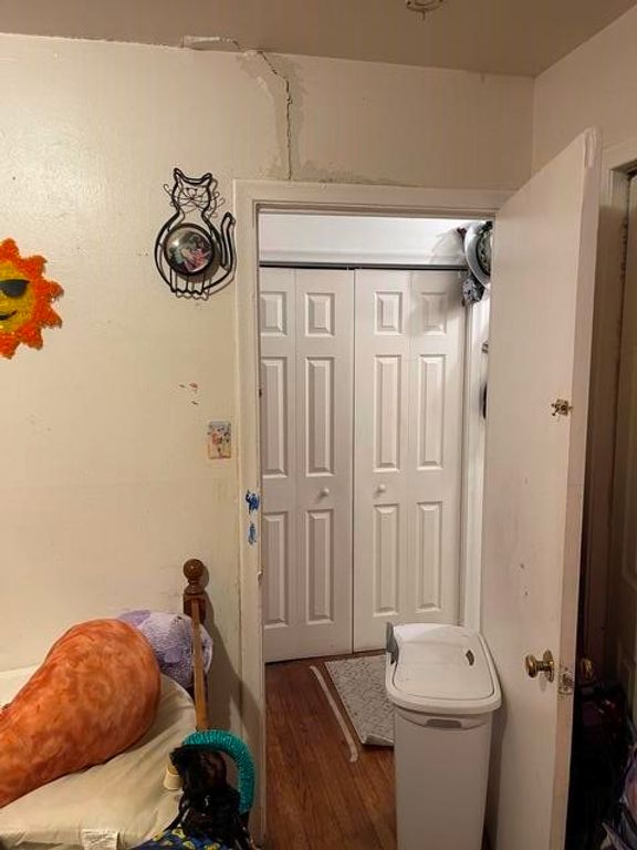 property-img