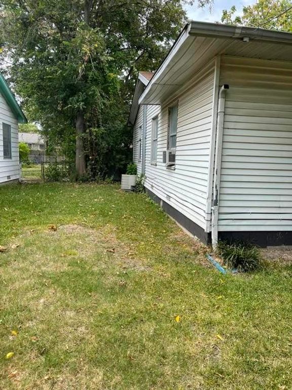 property-img