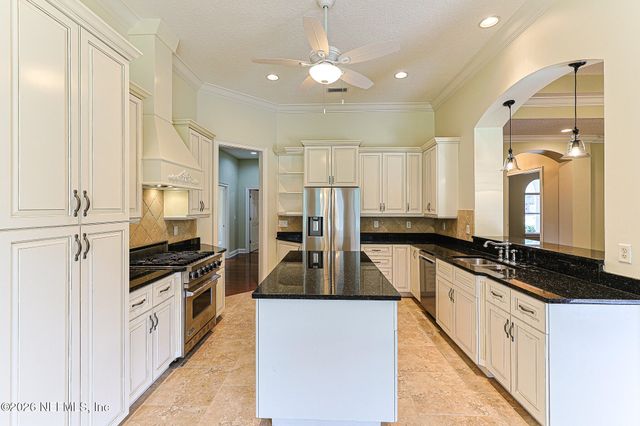 3312 BLACKSTONE Court, Green Cove Springs, FL 32043