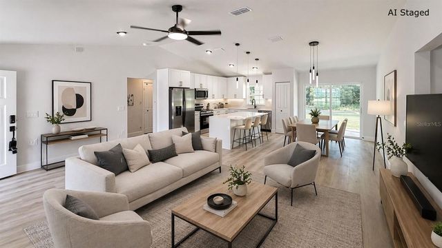 102 MALAUKA TRAIL, Ocklawaha, FL 32179