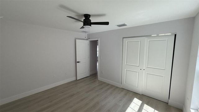 102 MALAUKA TRAIL, Ocklawaha, FL 32179