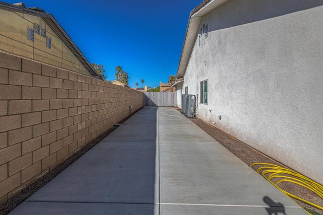 68955 Durango Road, Cathedral City, CA 92234