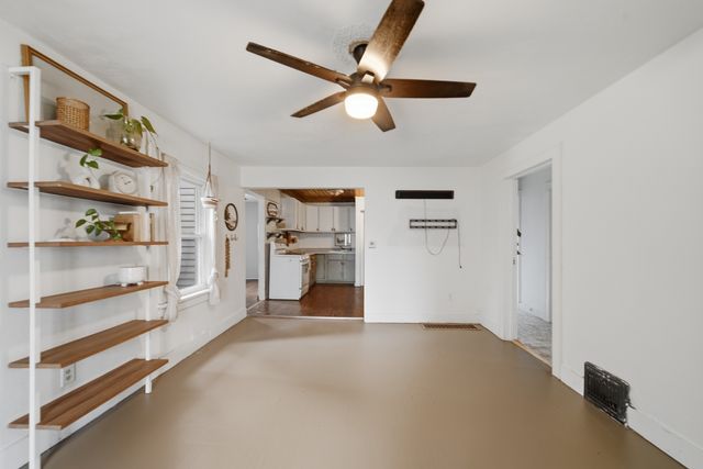 1201 14th Avenue, Rock Falls, IL 61071