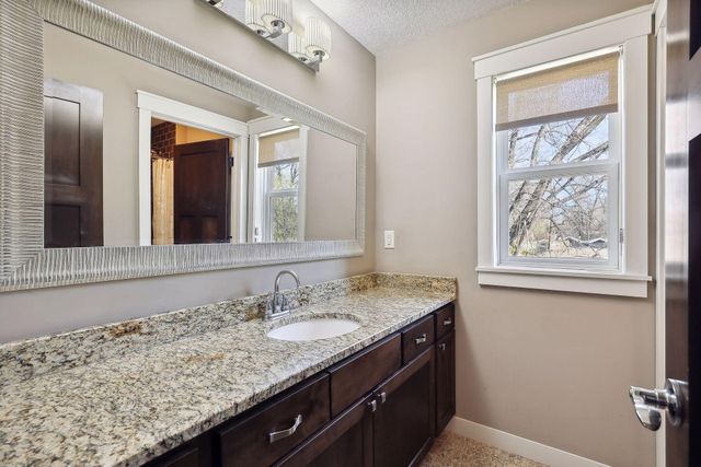 2019 Louisiana Avenue S, Saint Louis Park, MN 55426