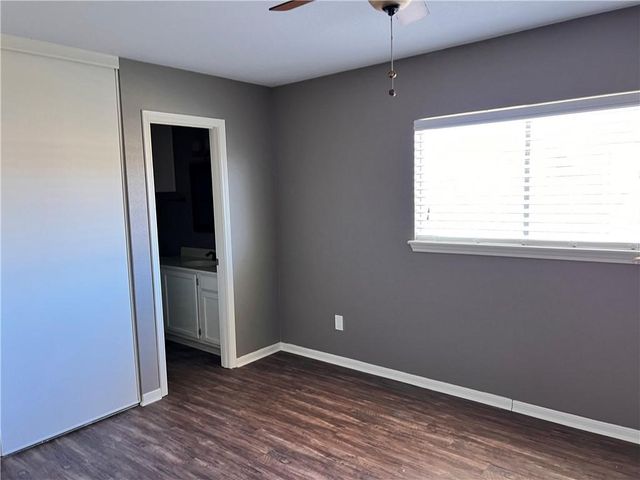 7252 The Mansions Dr, Corpus Christi, TX 78414