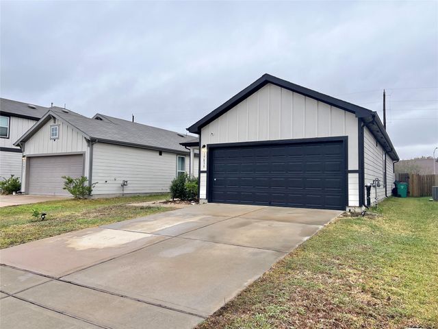 17835 Plow Horse Lane, Hockley, TX 77447