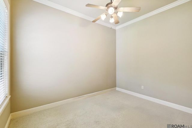 12119 Lake Estates Ave, Baton Rouge, LA 70810