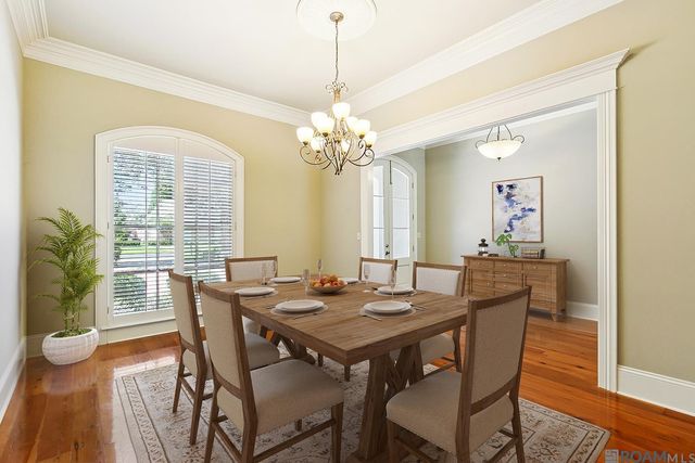 12119 Lake Estates Ave, Baton Rouge, LA 70810