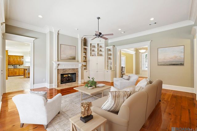 12119 Lake Estates Ave, Baton Rouge, LA 70810