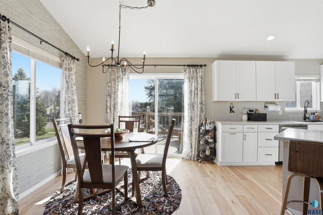 4400 S Key Ave Avenue, Sioux Falls, SD 57106