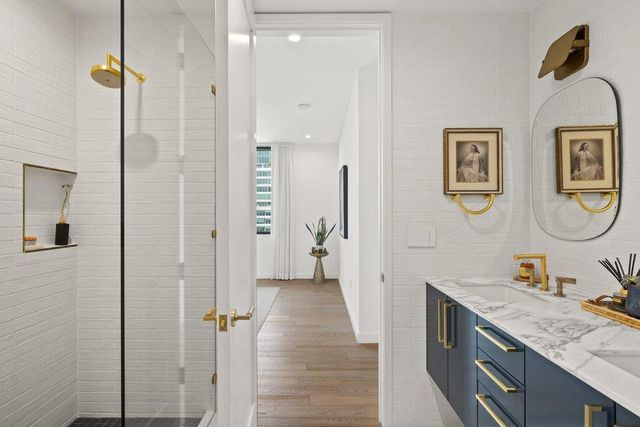 222 West Ave 2301, Austin, TX 78701