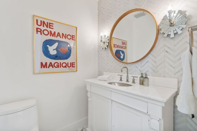 7702 Woodway Drive, Houston, TX 77063