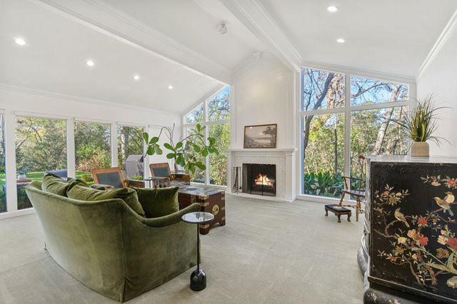 7702 Woodway Drive, Houston, TX 77063