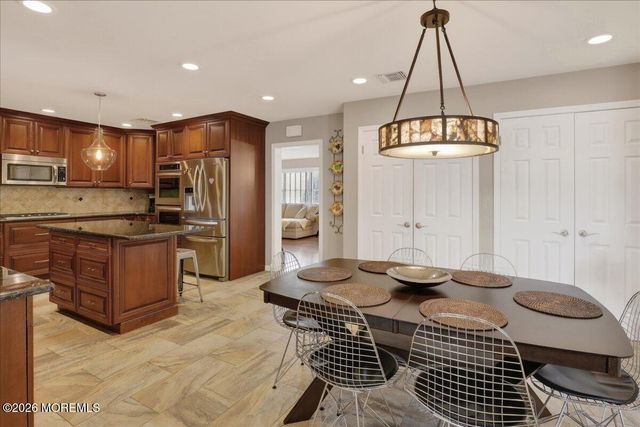 159 Oakland Mills Road, Manalapan, NJ 07726