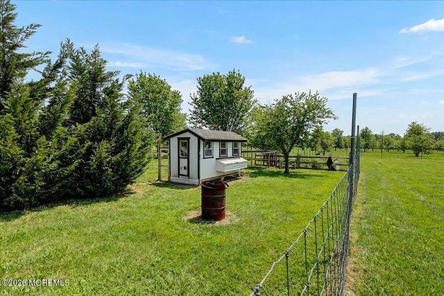 159 Oakland Mills Road, Manalapan, NJ 07726