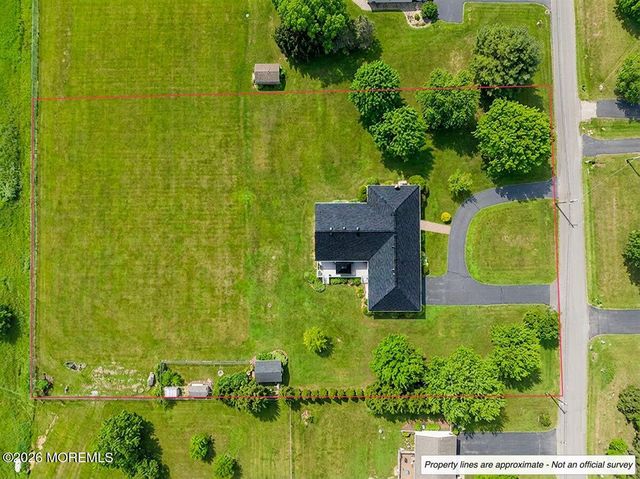 159 Oakland Mills Road, Manalapan, NJ 07726