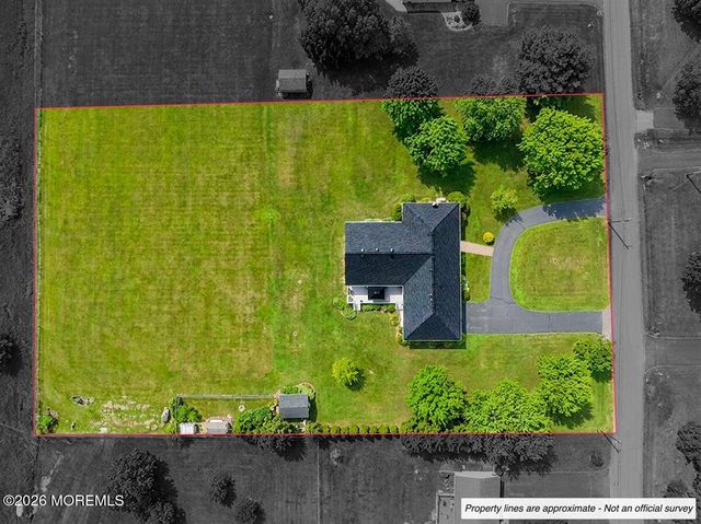 159 Oakland Mills Road, Manalapan, NJ 07726