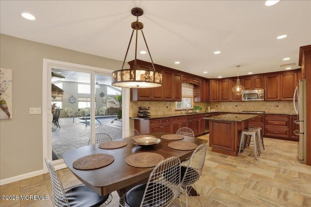 159 Oakland Mills Road, Manalapan, NJ 07726