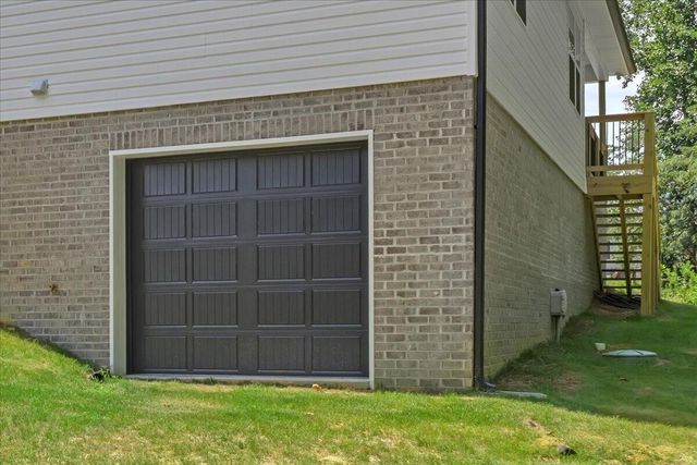 305 Shadows Lawn Drive, Athens, TN 37303