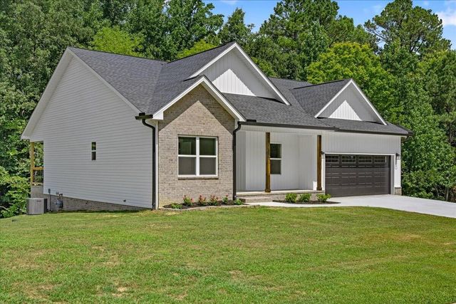305 Shadows Lawn Drive, Athens, TN 37303