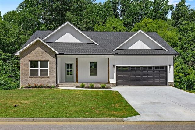 305 Shadows Lawn Drive, Athens, TN 37303