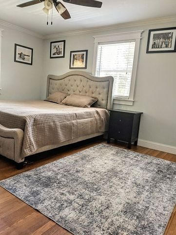 390 Read St, Seekonk, MA 02771