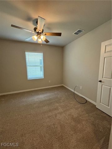 20461 Camino Torcido LOOP, North Fort Myers, FL 33917