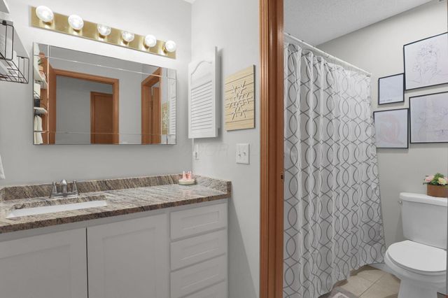 3278 Reed Point Drive, Hilliard, OH 43026