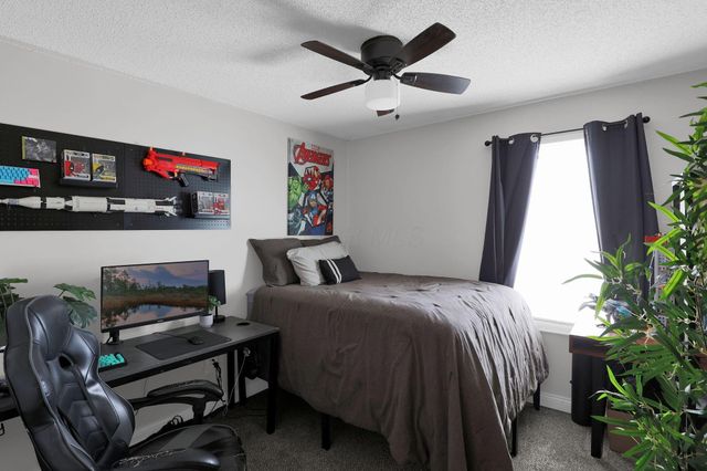 3278 Reed Point Drive, Hilliard, OH 43026