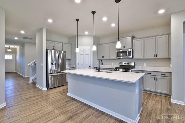5009 South Castle Court, Liberty Twp, OH 45011