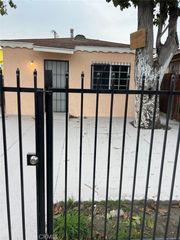 10529 Grape, Los Angeles, CA 90002