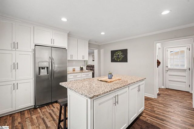 120 Carlton Drive, Mauldin, SC 29662