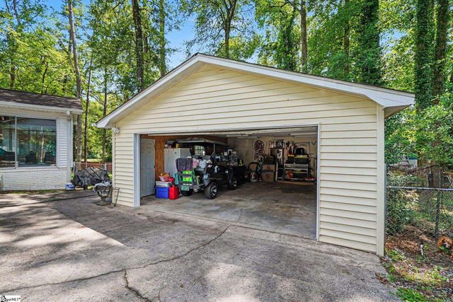 120 Carlton Drive, Mauldin, SC 29662