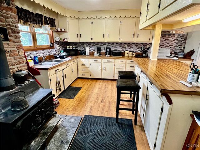 298 Maple Ridge Road, Dekalb, NY 13681